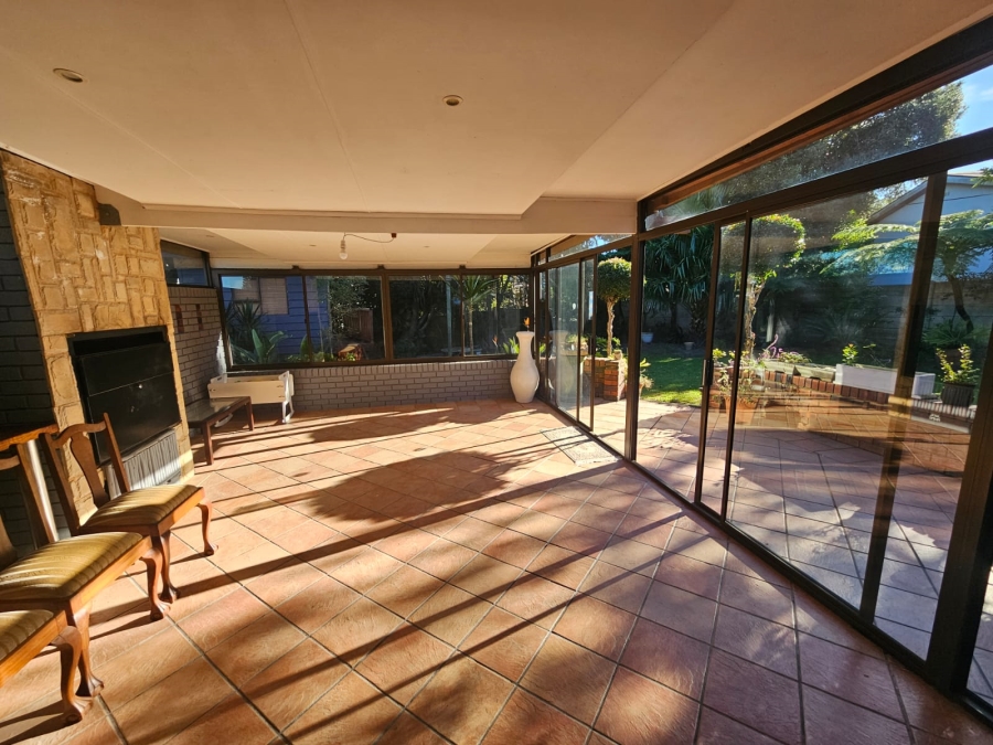 3 Bedroom Property for Sale in Dormehls Drift Western Cape